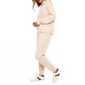 NEW BRODIE CASHMERE luxe cable jogger in cygnet